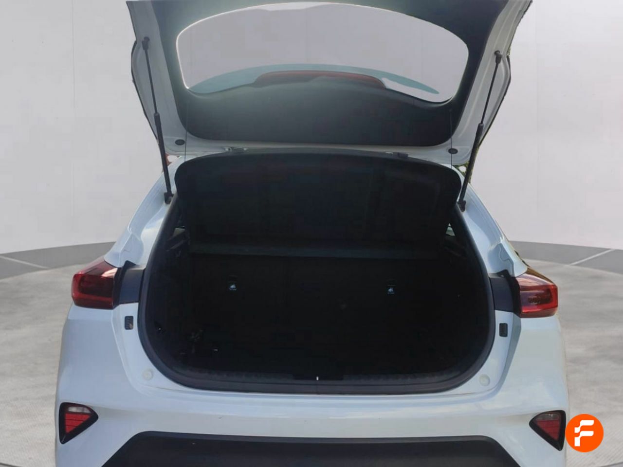 Foto Kia XCeed 10