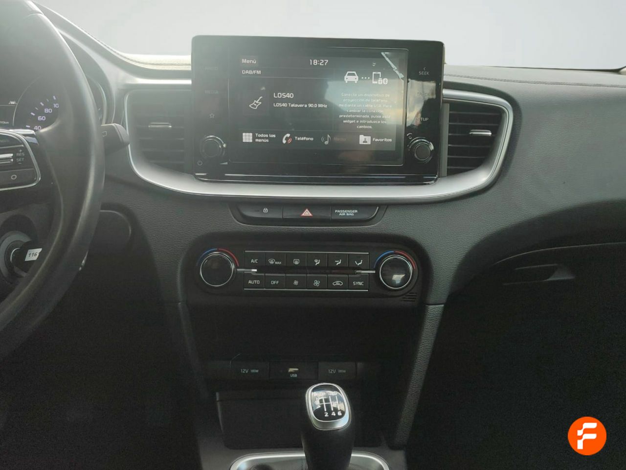 Foto Kia XCeed 13