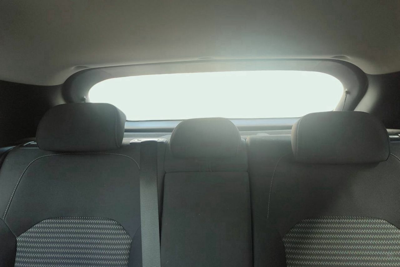 Foto Kia XCeed 18