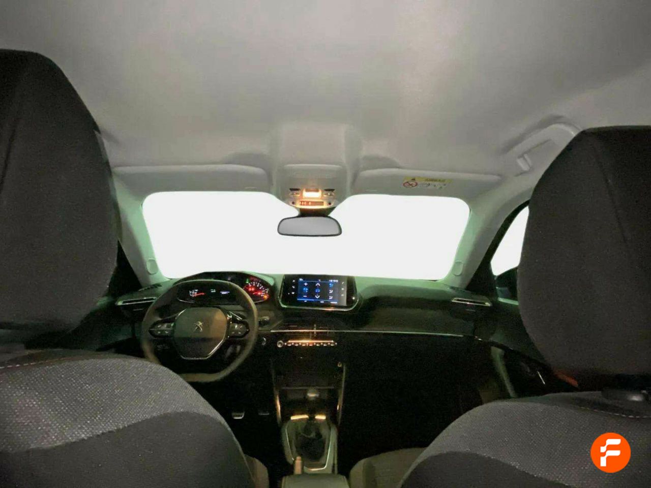 Foto Peugeot 2008 10