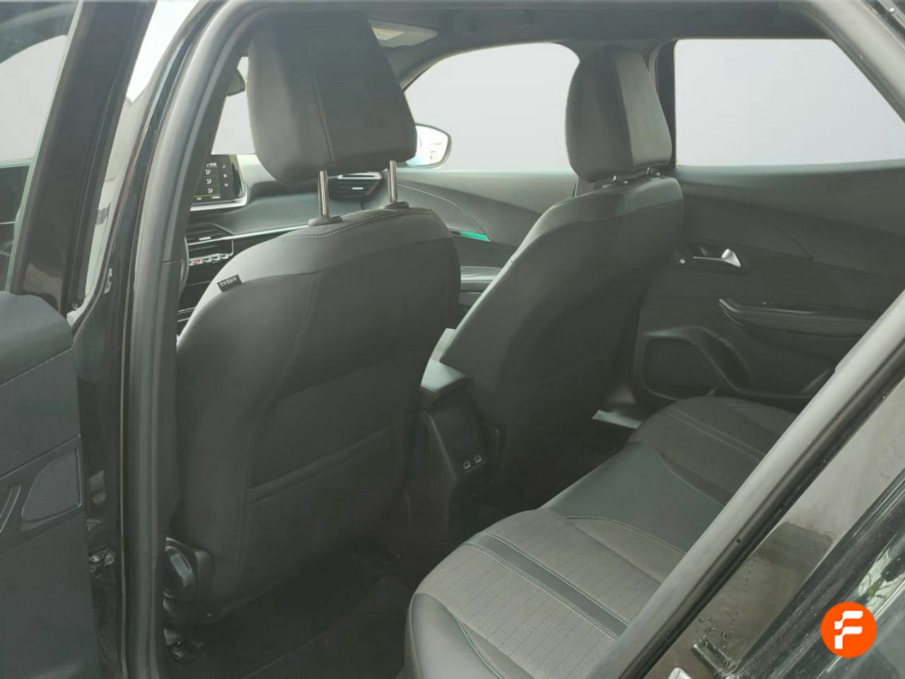 Foto Peugeot 2008 16