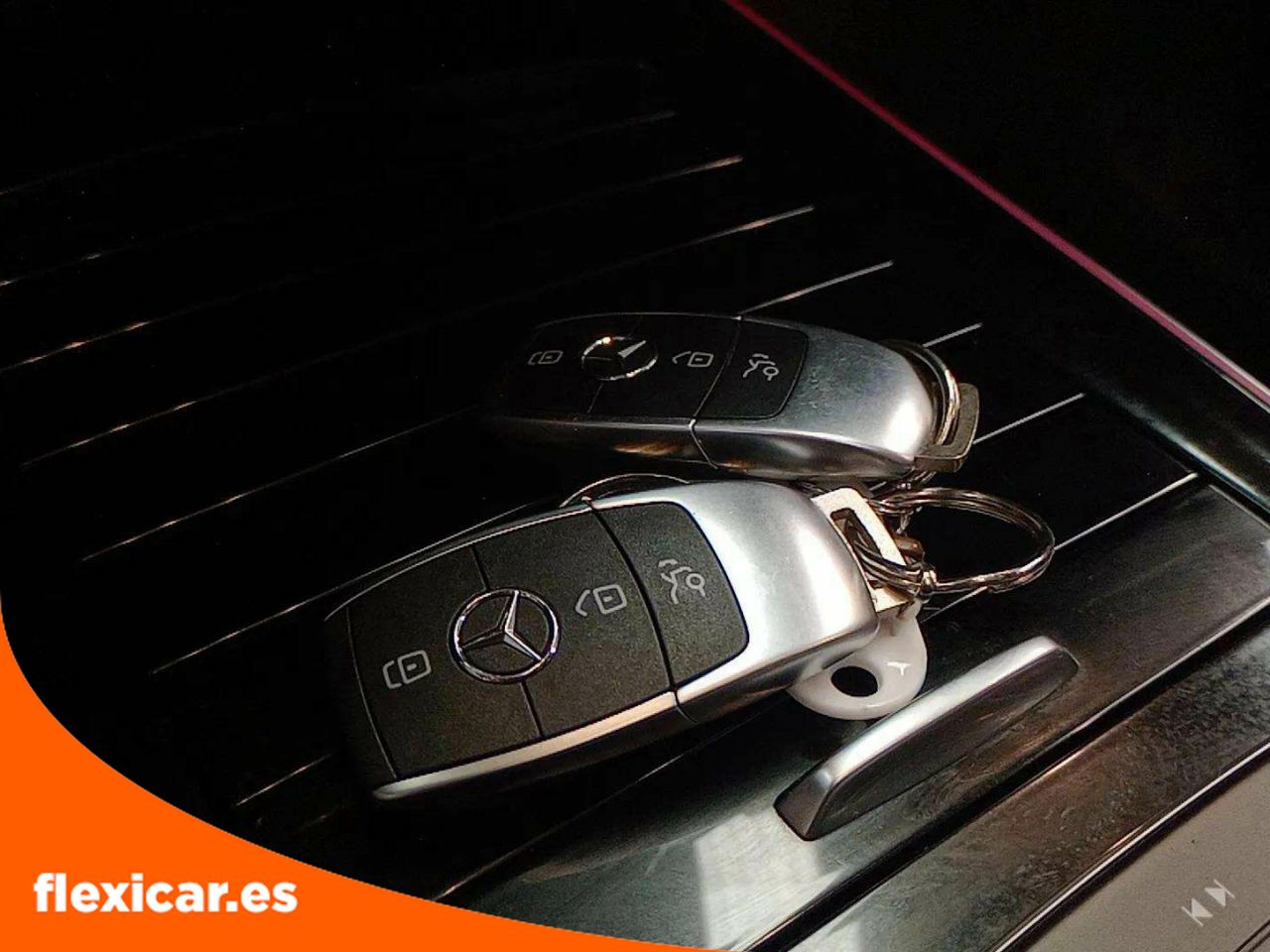 Foto Mercedes-Benz Clase GLA 26
