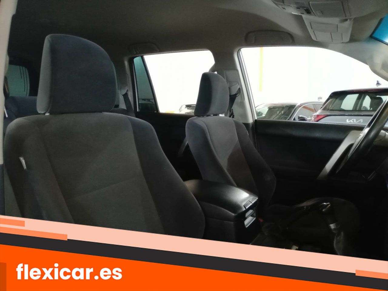 Foto Toyota Land Cruiser 16