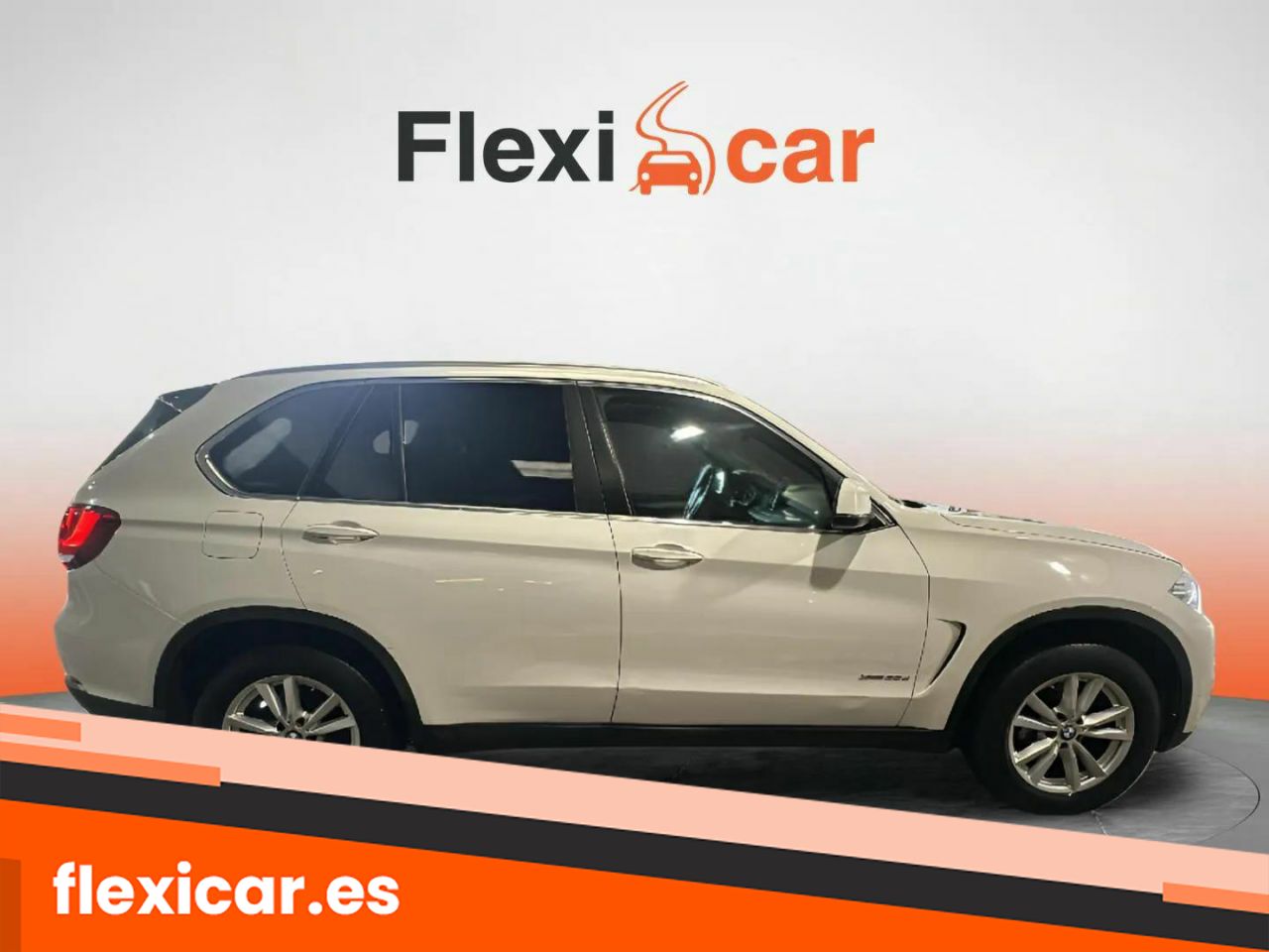 Foto BMW X5 8