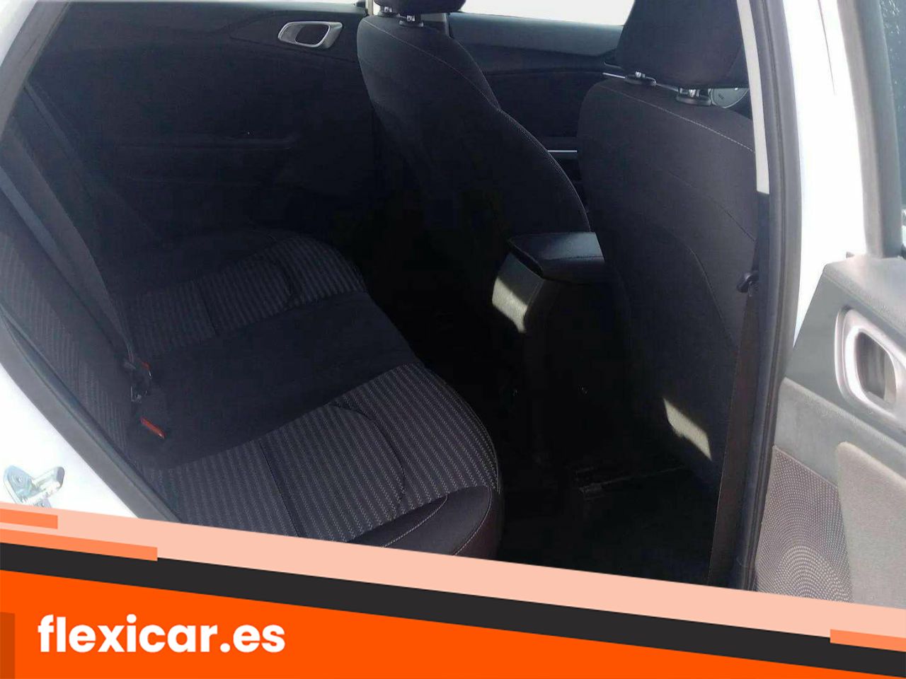 Foto Kia XCeed 18