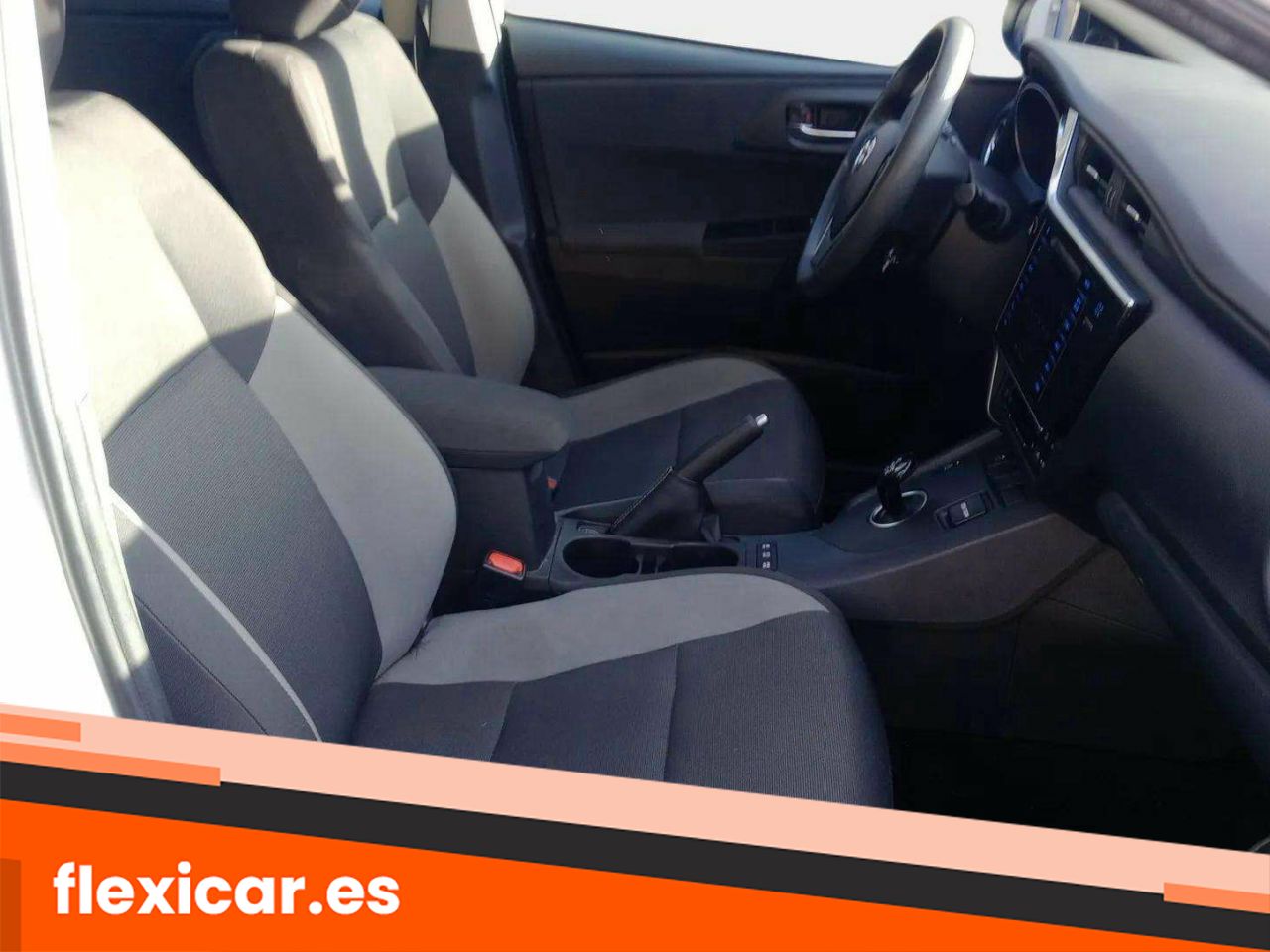 Foto Toyota Auris 19
