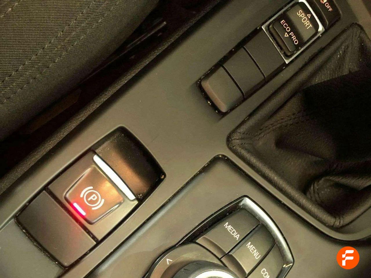 Foto BMW X1 10