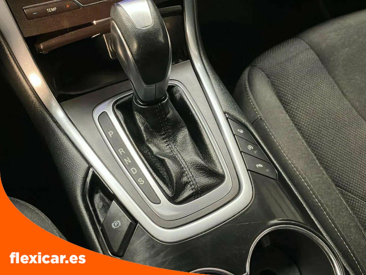 Foto Ford S-Max 24