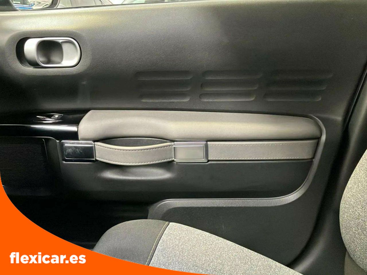 Foto Citroën C4 Cactus 23