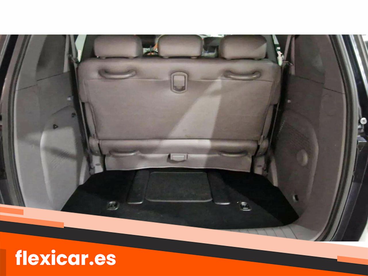 Foto SsangYong Rodius 8