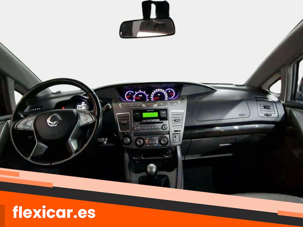 Foto SsangYong Rodius 21