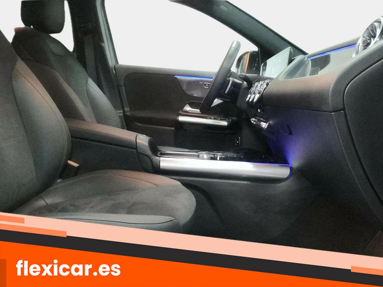 Foto Mercedes-Benz Clase GLA 13