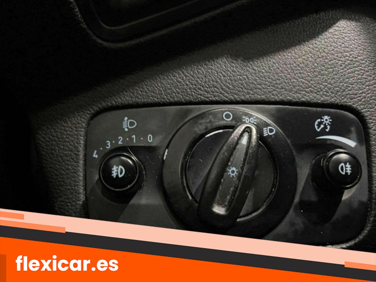 Foto Ford C-Max 17