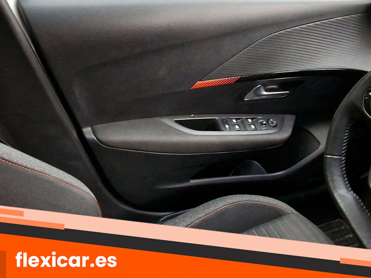 Foto Peugeot 208 16