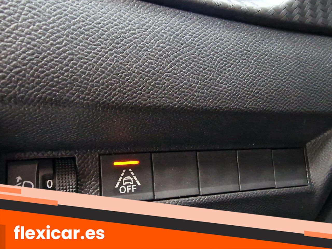 Foto Peugeot 208 17