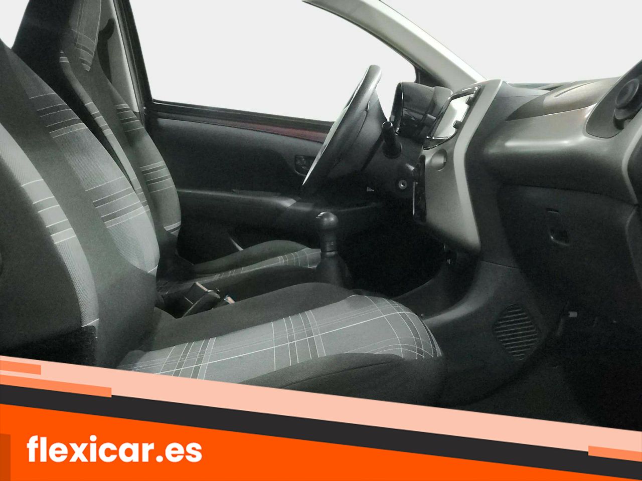 Foto Peugeot 108 13