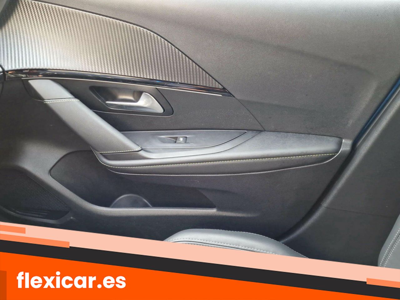 Foto Peugeot 208 13
