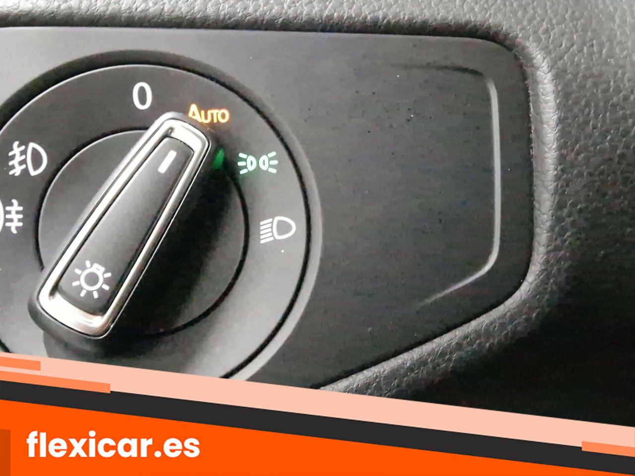 Foto Volkswagen Golf 18