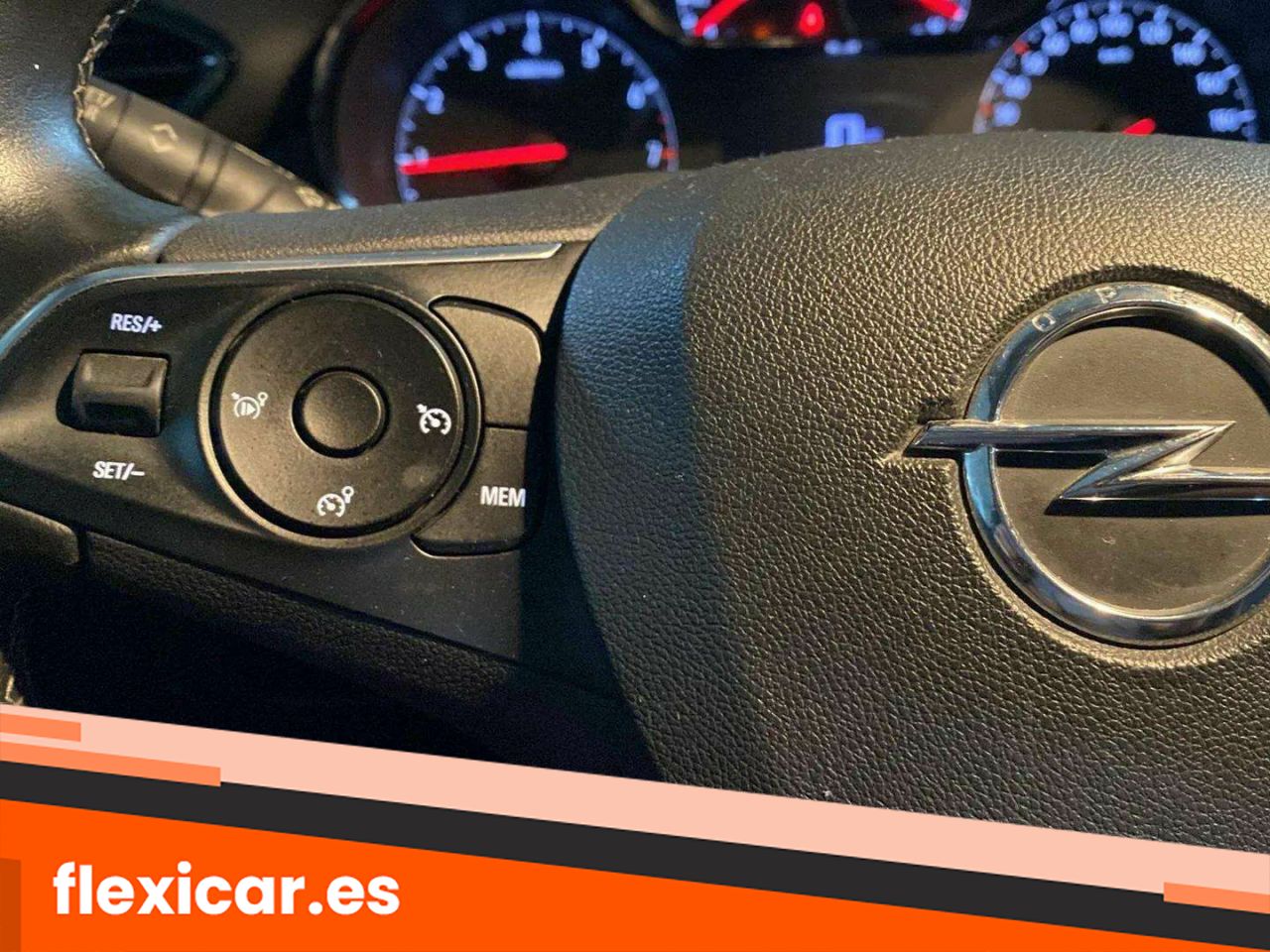 Foto Opel Crossland X 12