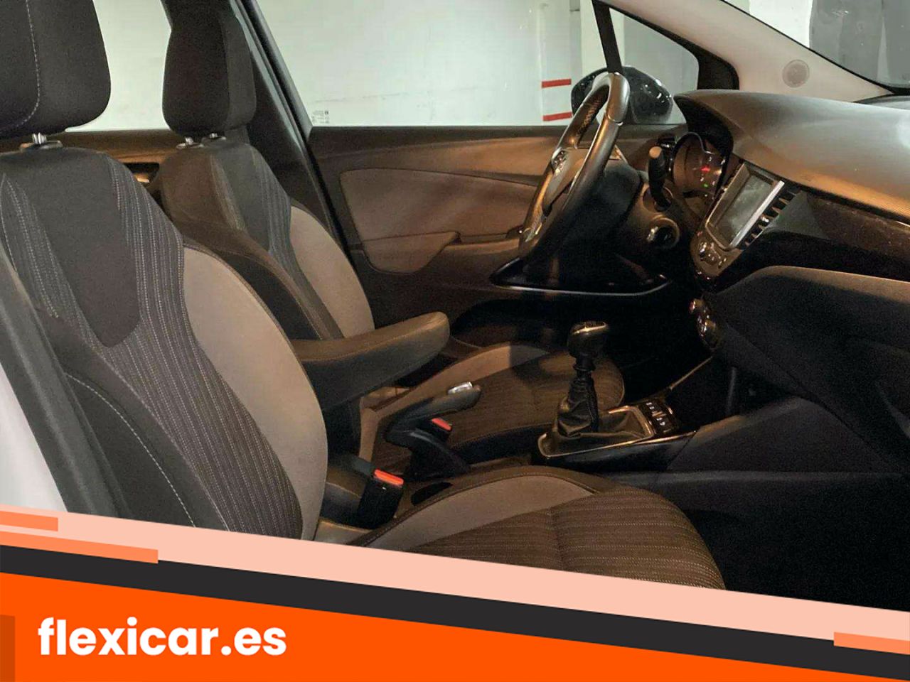Foto Opel Crossland X 23