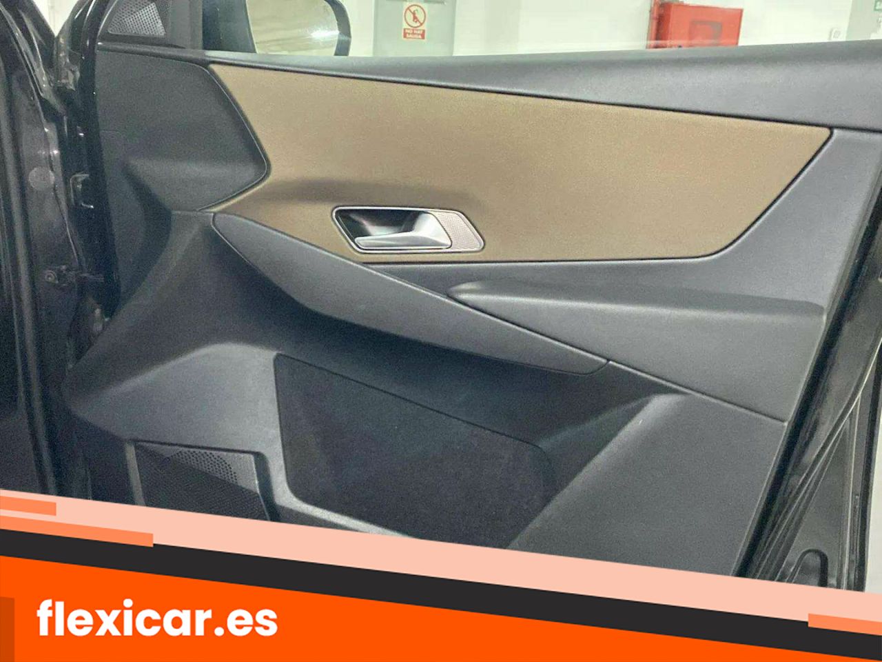 Foto DS Automobiles DS 7 26