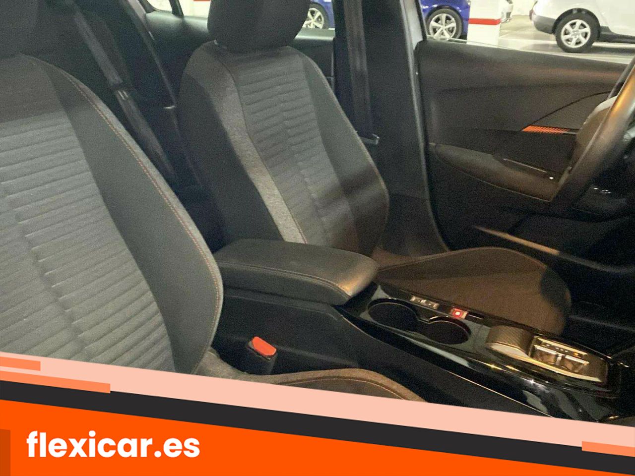 Foto Peugeot 208 24