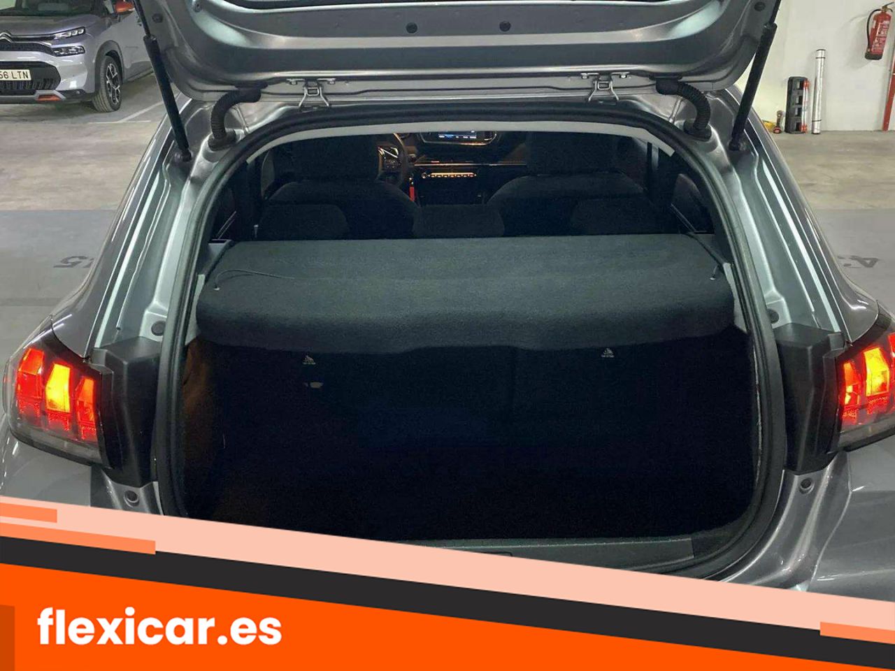 Foto Peugeot 208 28