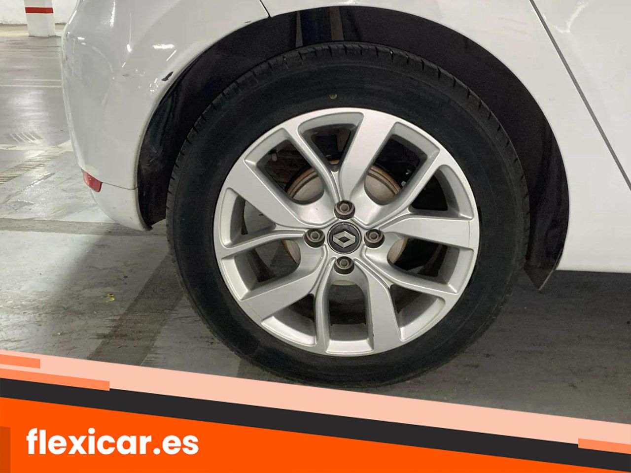 Foto Renault Clio 28