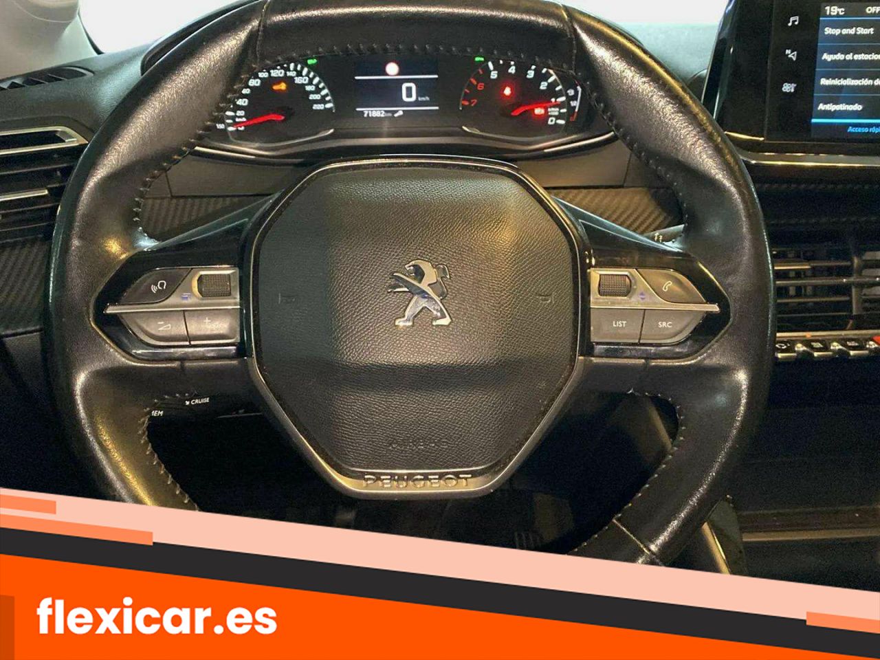 Foto Peugeot 208 11