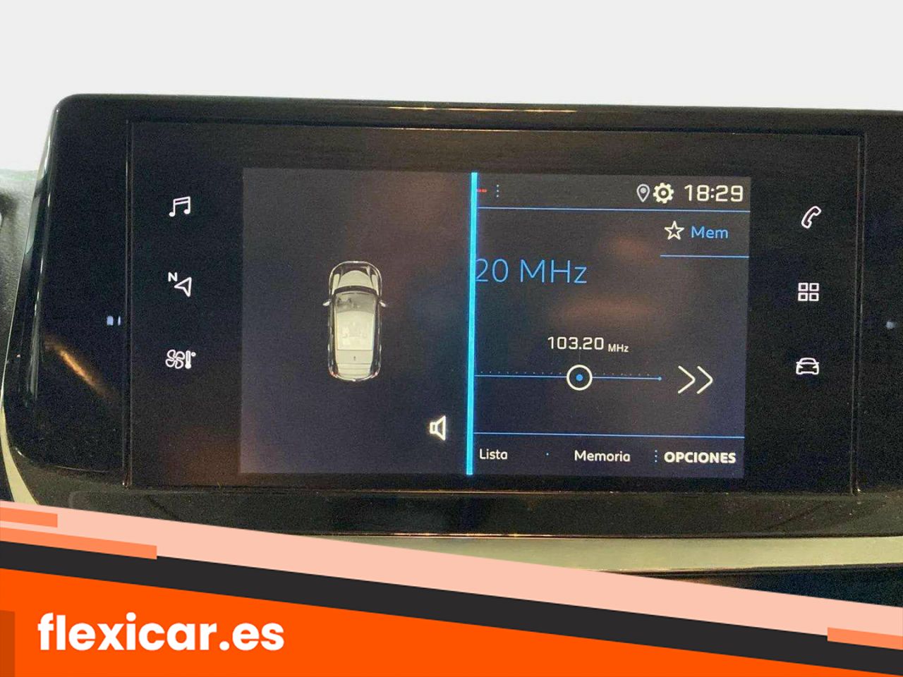 Foto Peugeot 208 16