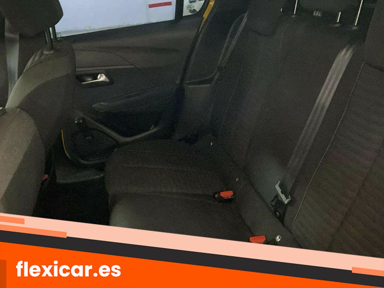Foto Peugeot 208 23