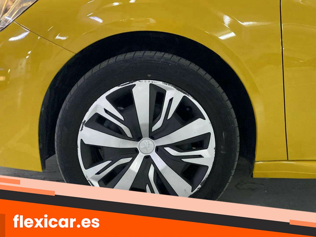 Foto Peugeot 208 28