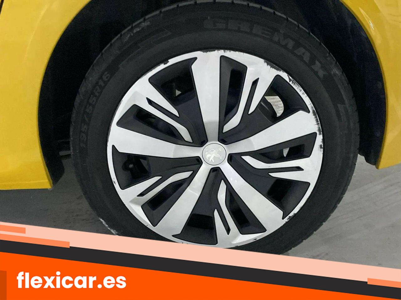 Foto Peugeot 208 29