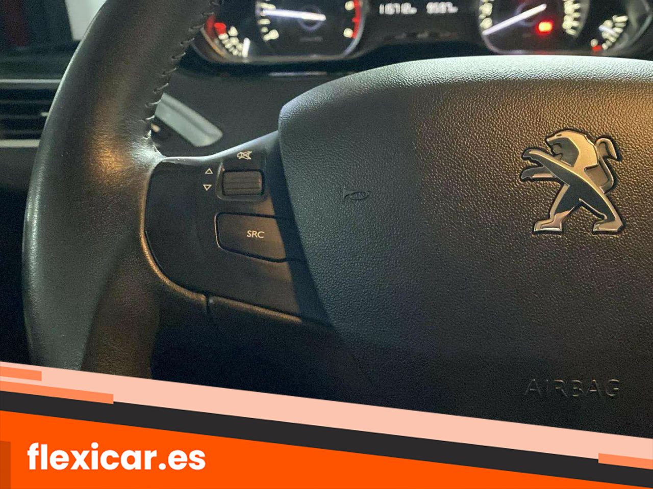 Foto Peugeot 208 12