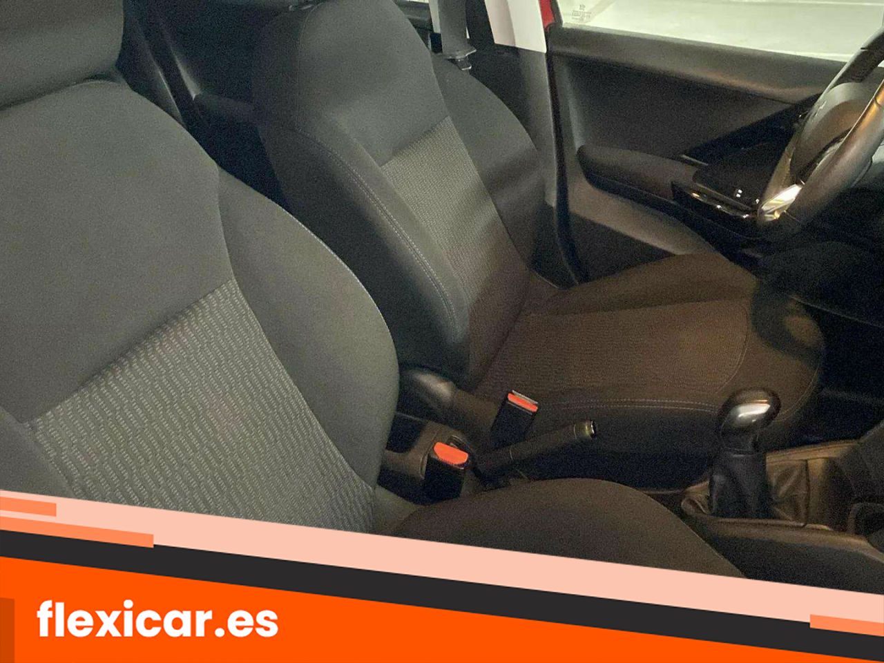 Foto Peugeot 208 22