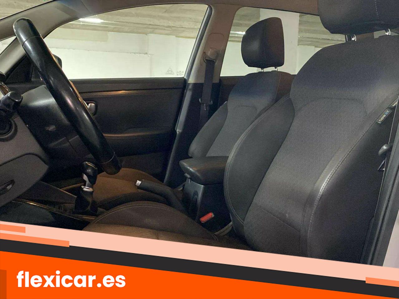 Foto Kia Carens 21