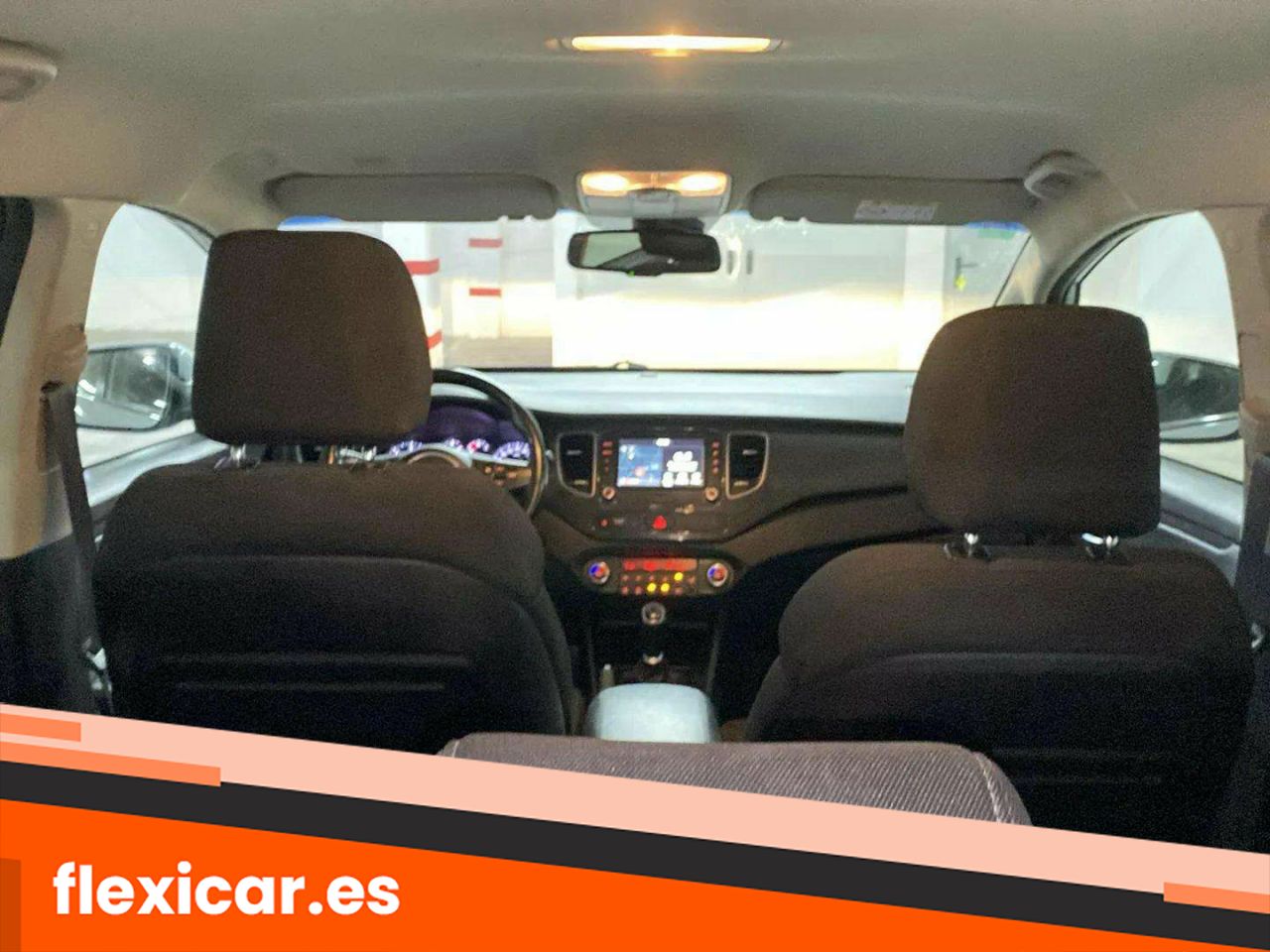 Foto Kia Carens 25