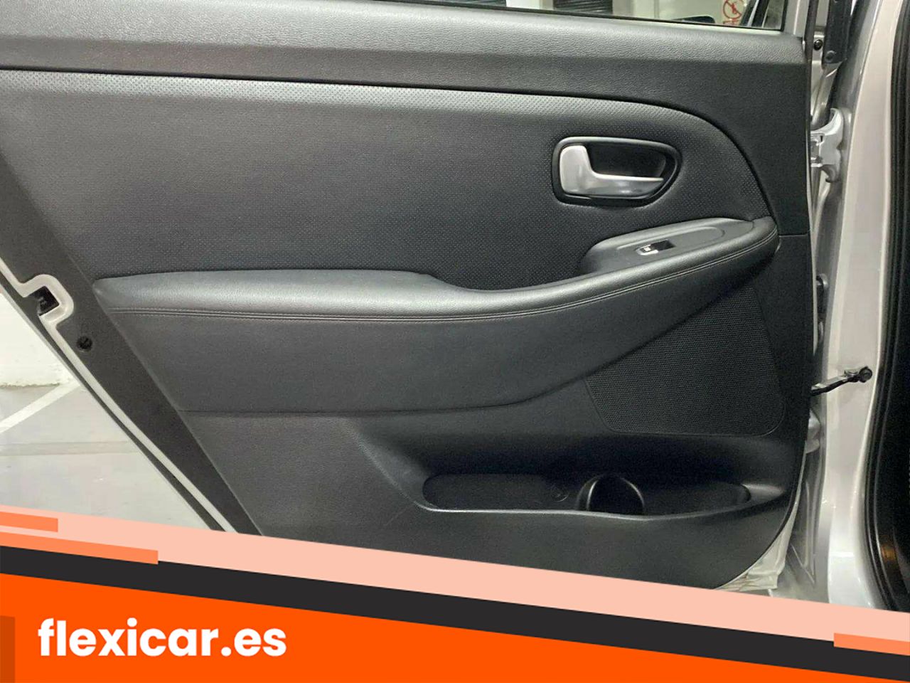 Foto Kia Carens 29