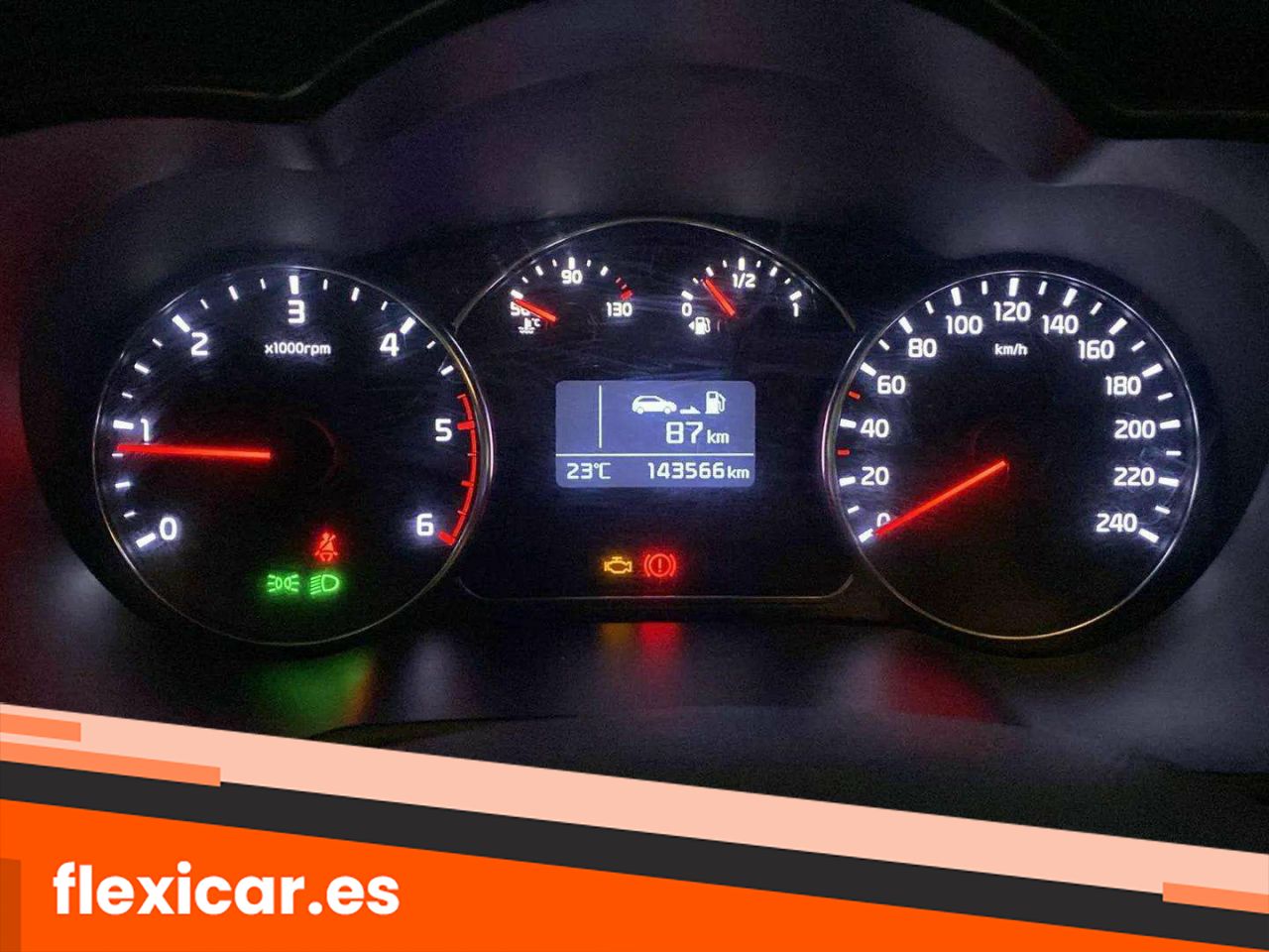 Foto Kia Carens 45