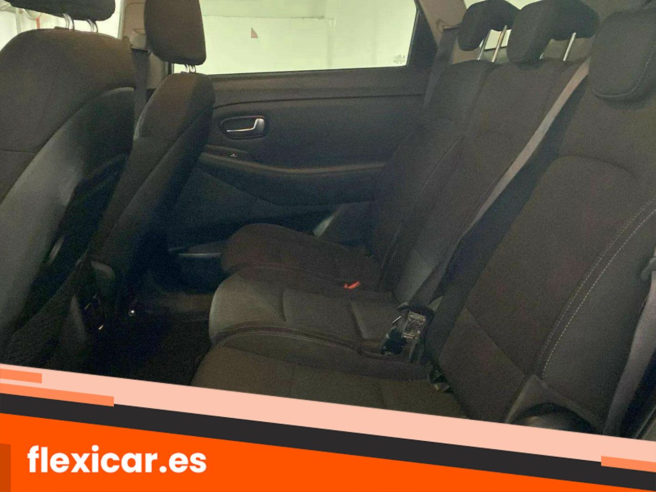 Foto Kia Carens 52