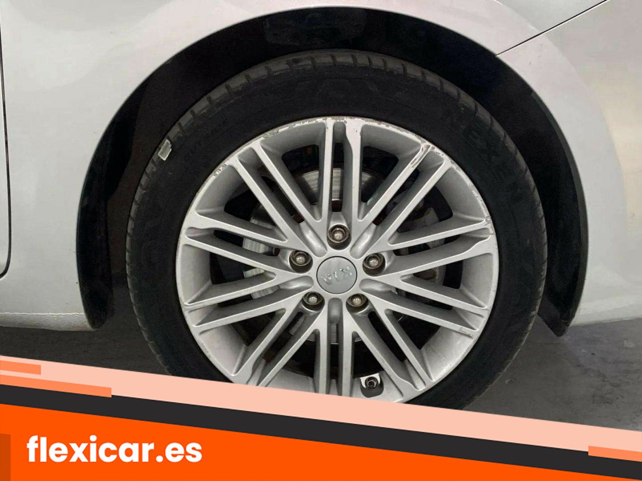Foto Kia Carens 59