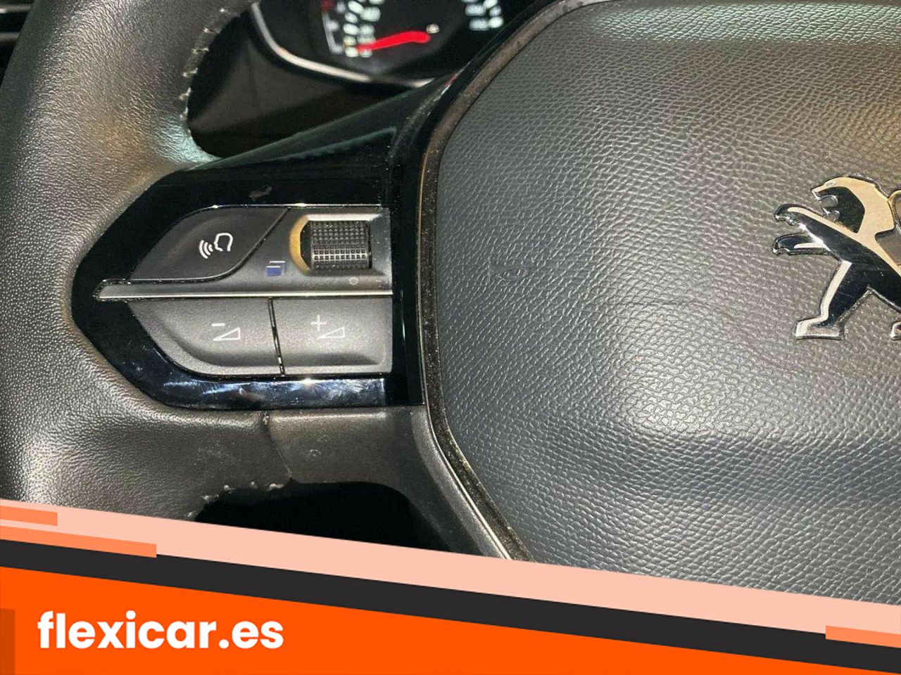 Foto Peugeot 208 12