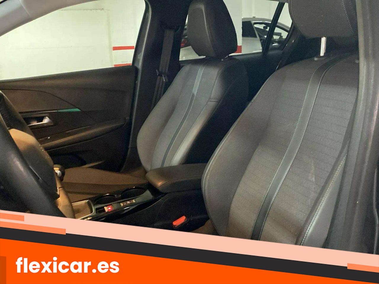 Foto Peugeot 208 22
