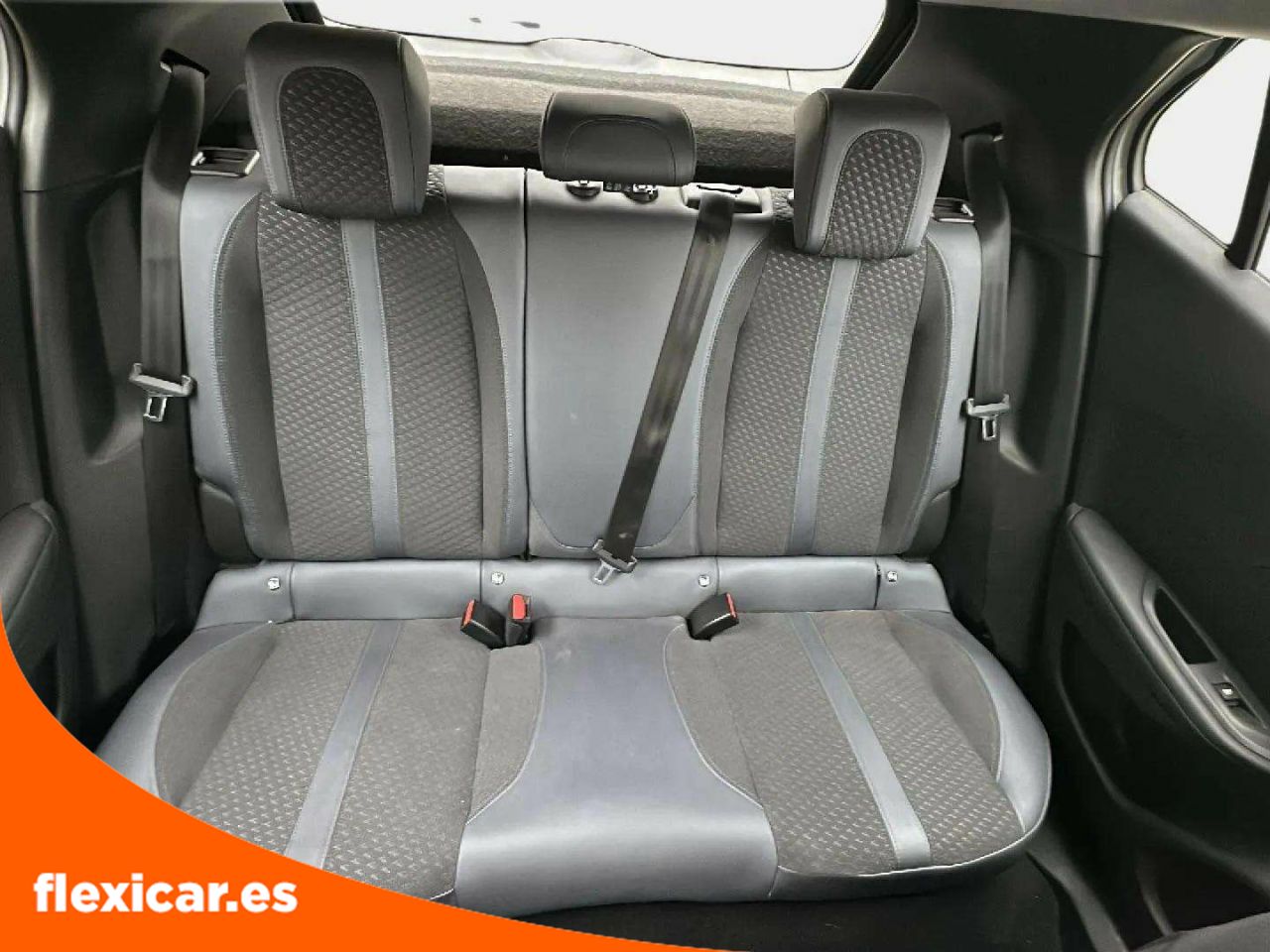 Foto Peugeot 2008 10