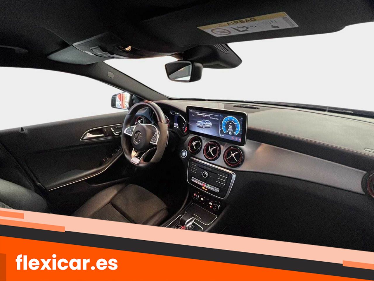 Foto Mercedes-Benz Clase GLA 15
