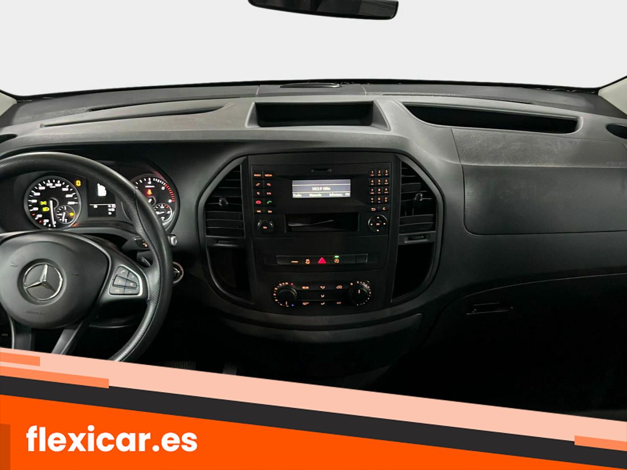 Foto Mercedes-Benz Vito 10