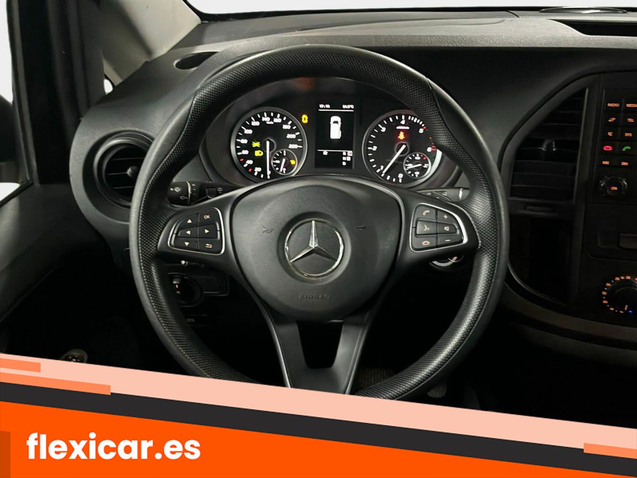 Foto Mercedes-Benz Vito 12