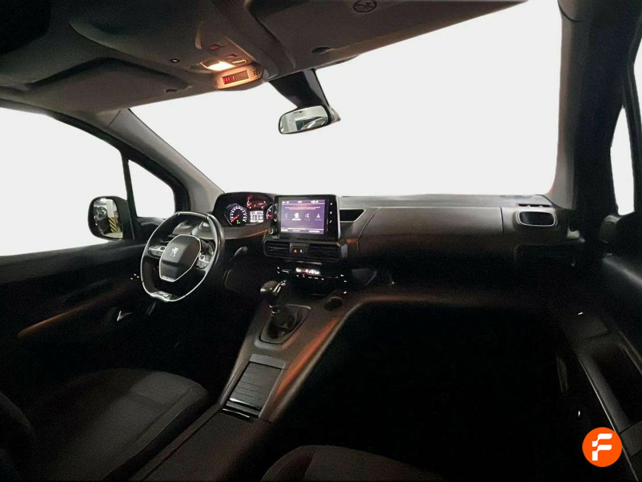 Foto Peugeot Rifter 13