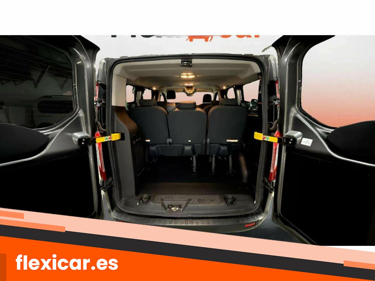 Foto Ford Tourneo Custom 13