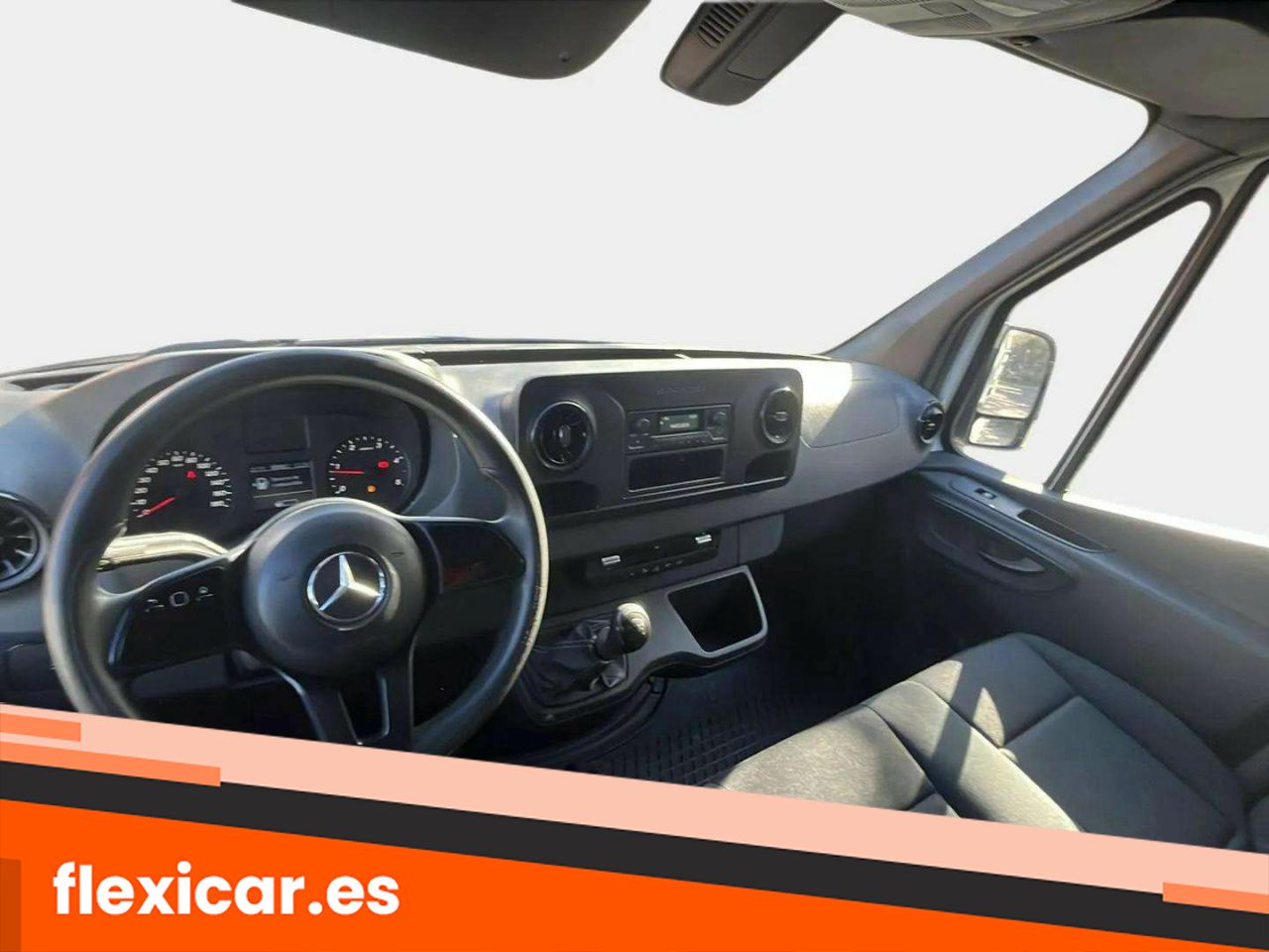 Foto Mercedes-Benz Sprinter 14